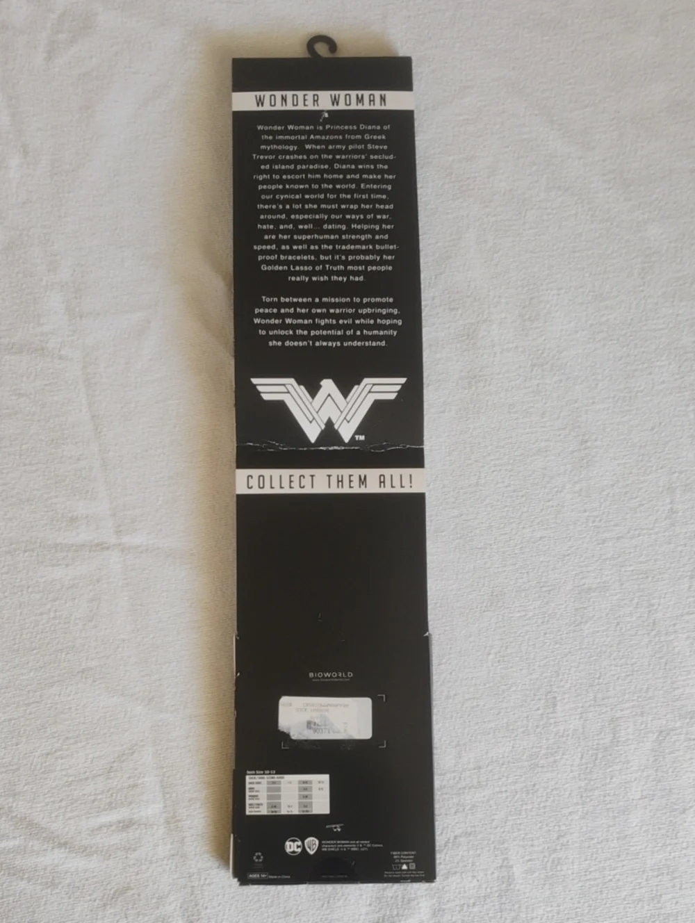 Bioworld Wonder Woman Novelty Socks DC Warner Bros Men/Women BNWT